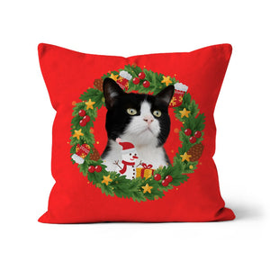 Christmas Wreath: Minimalist Custom Pet Pillow - Paw & Glory - Dog Portraits - Pet Portraits